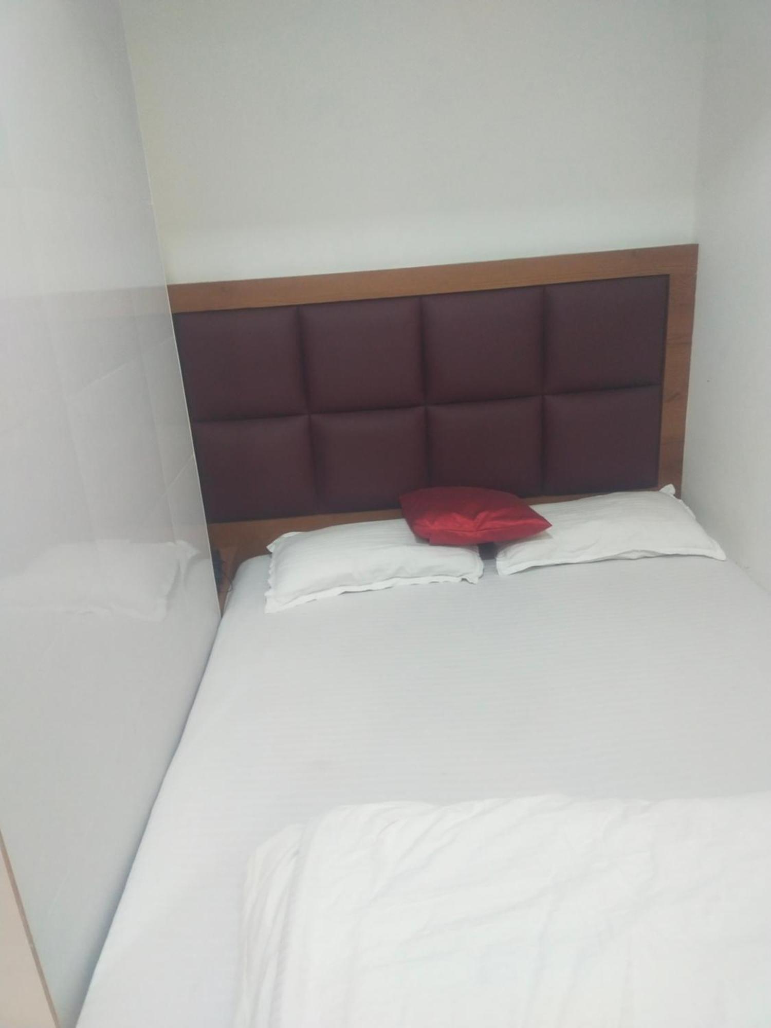 Hotel Airport Annex ムンバイ エクステリア 写真