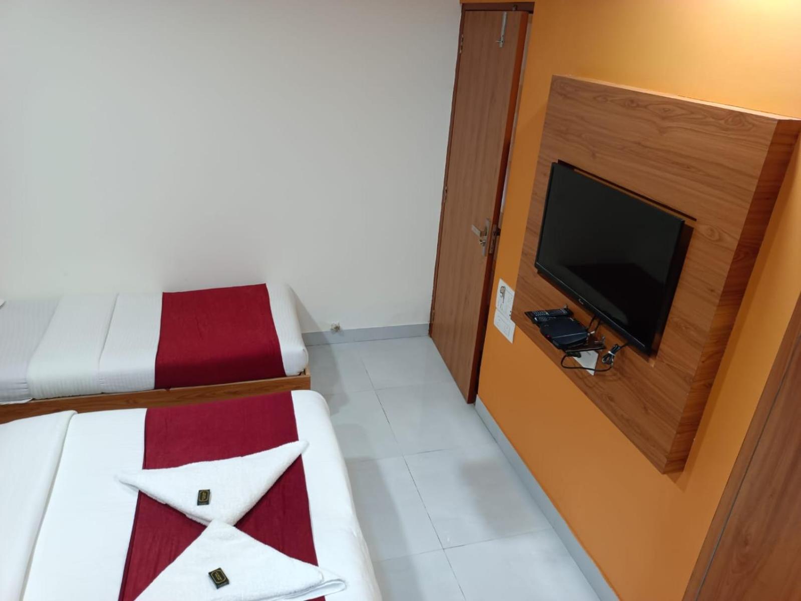 Hotel Airport Annex ムンバイ エクステリア 写真