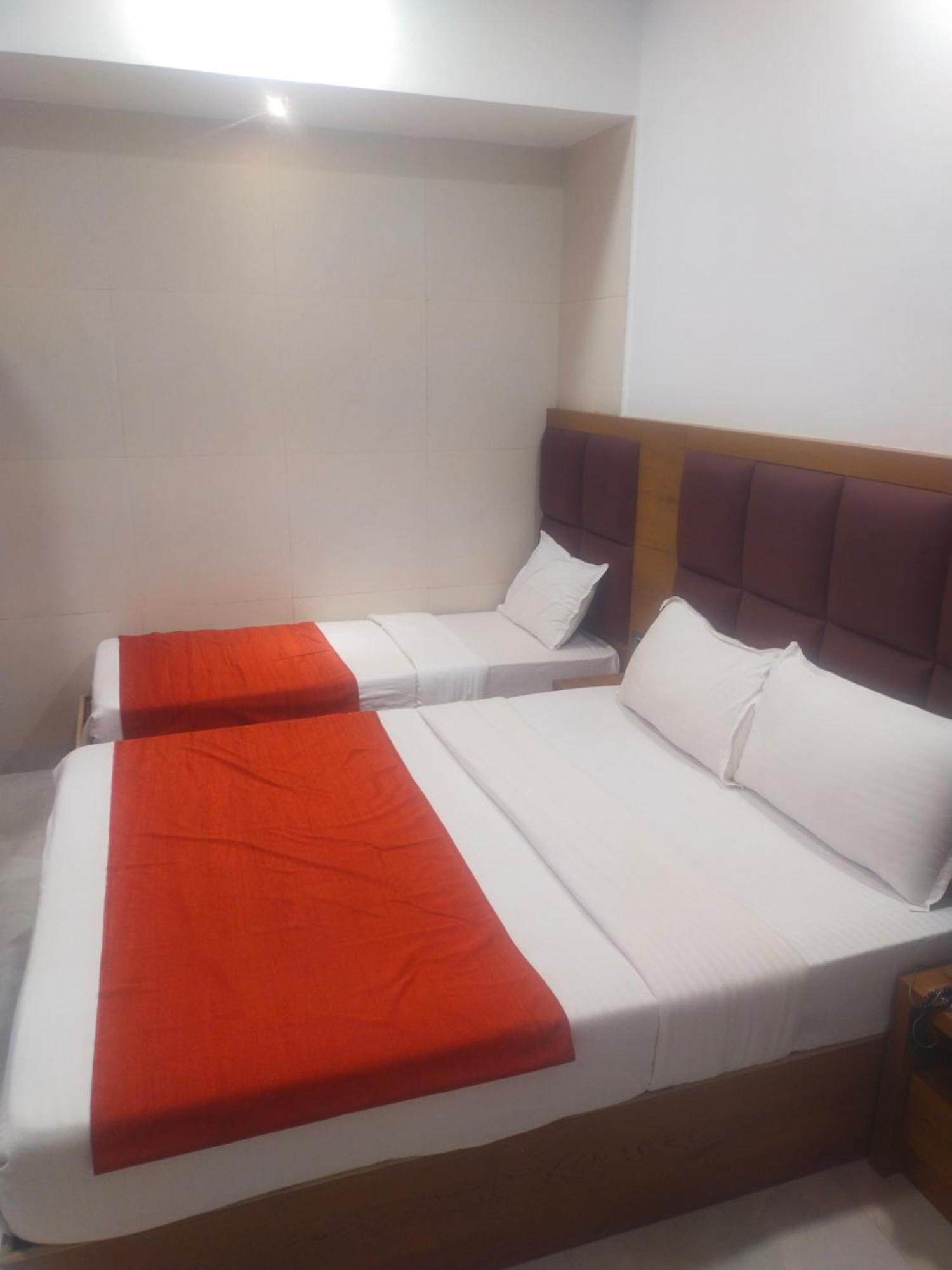 Hotel Airport Annex ムンバイ エクステリア 写真